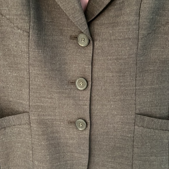 NWOT Eli’s Tahari charcoal blazer - Picture 3 of 8